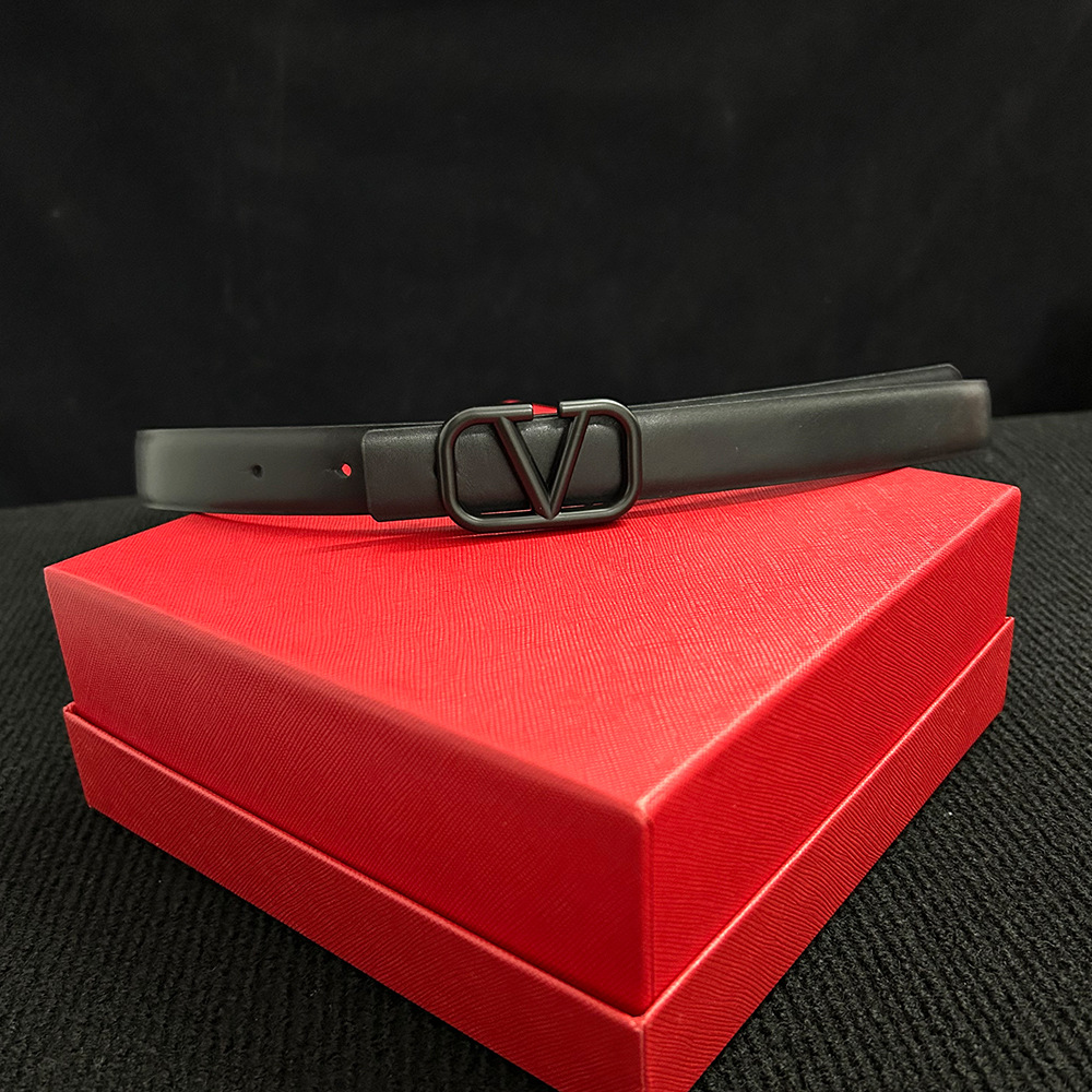 블랙 블랙 버클