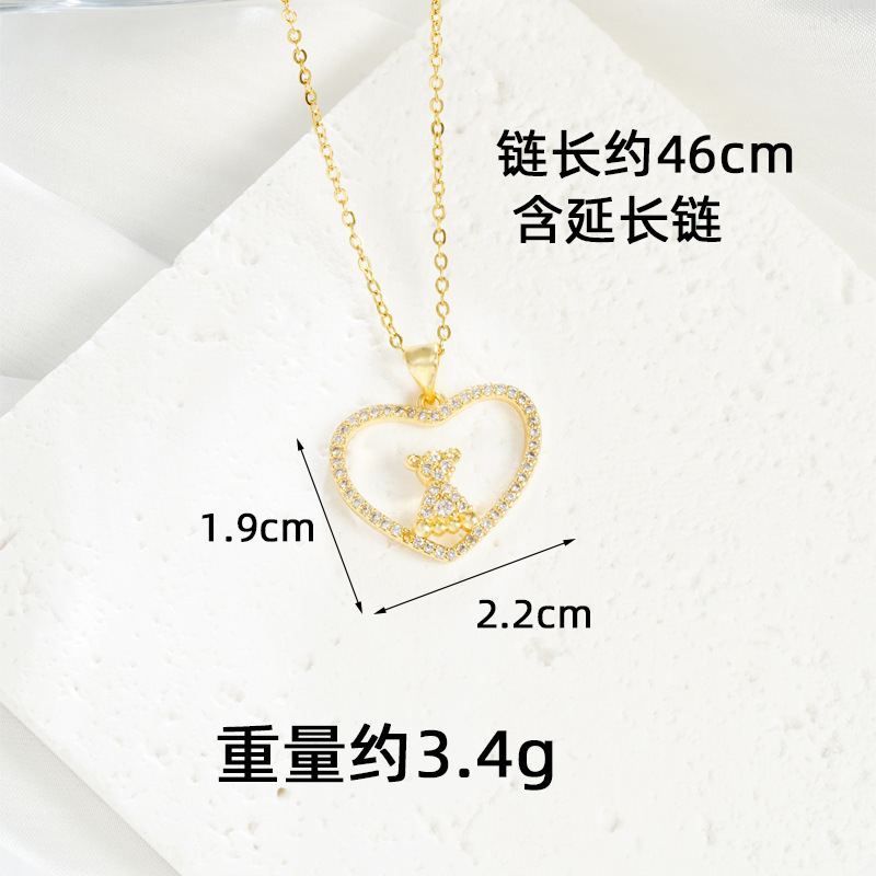 Collar de oro de arena vietnamita transfronterizo, línea de diseño, pendiente de oso en forma de corazón, lujo ligero femenino, joyería de larga duración que no se desvanece