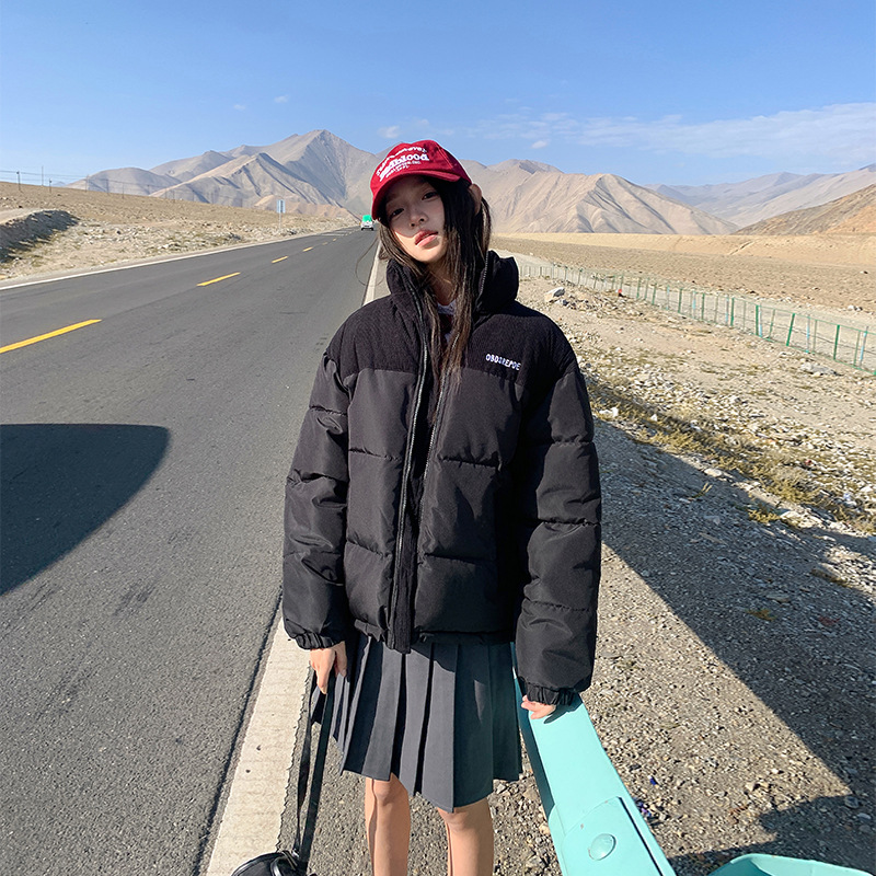 2024 nuevo abrigo corto de invierno para mujeres chaqueta de algodón de invierno de color de acoplamiento de pareja chaqueta de algodón pequeño grueso image 6