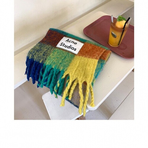 Xinbangbang Korean version contrasting color rainbow tassel square couple shawl warm neck scarf women winter versatile