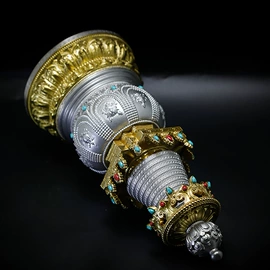 宗教法器;佛像/神像;舍利塔