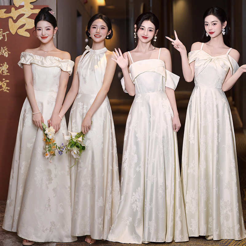 简单姐妹团伴娘服2025新款时尚提花闺蜜学生成人礼表演日常连衣裙
