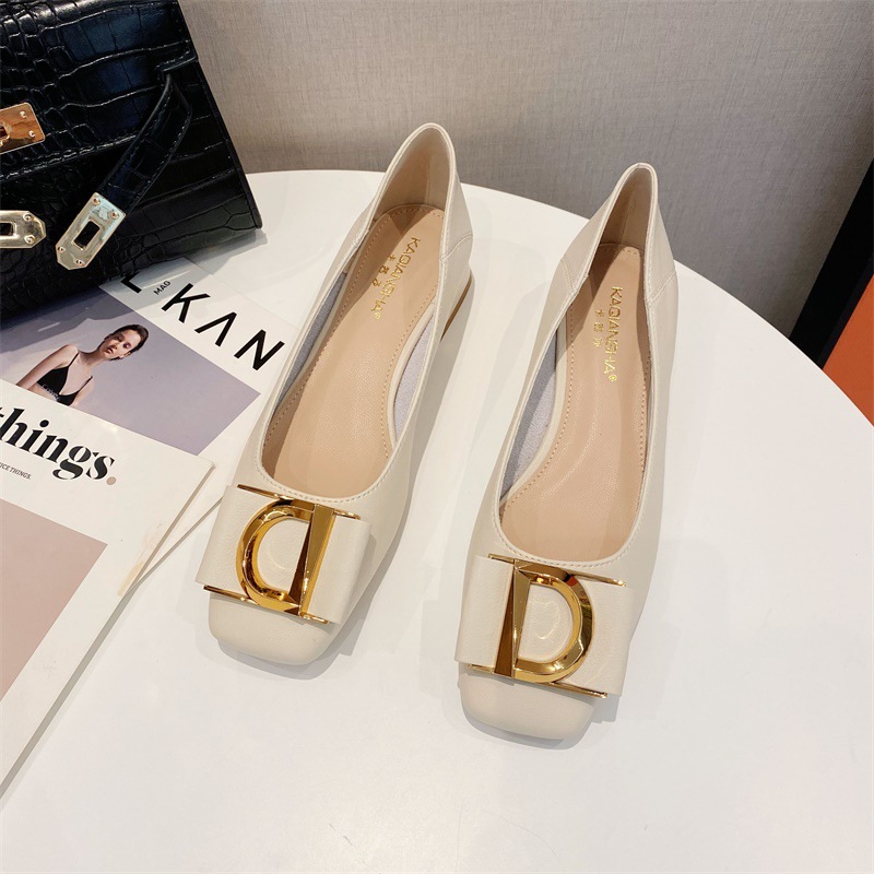 2023 summer new low-heeled solid color shallow mouth single shoes women's metal buckle Korean leather shoes women_voghion.com