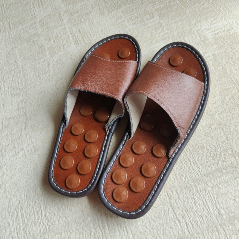 Slippers, non-slip massager for men and women
