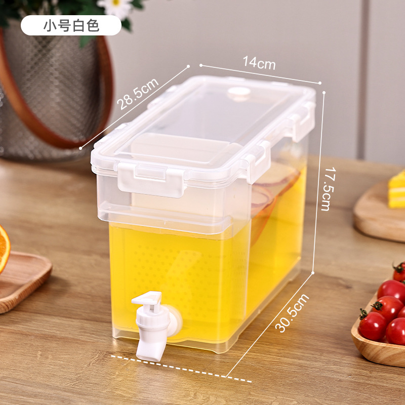Бутылка для воды Plastic Water Bottle белая 3.5Л