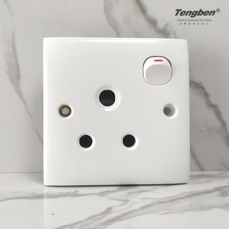 86型墙壁15A大南非插座 大三圆脚圆孔插座带开关电源暗装插座