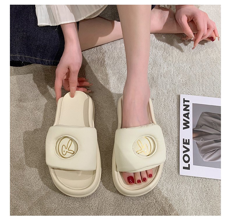 Trendy fashion single strap women's shoes 2023 summer new style women's poop feel comfortable breathable thick bottom outer sandals_voghion.com