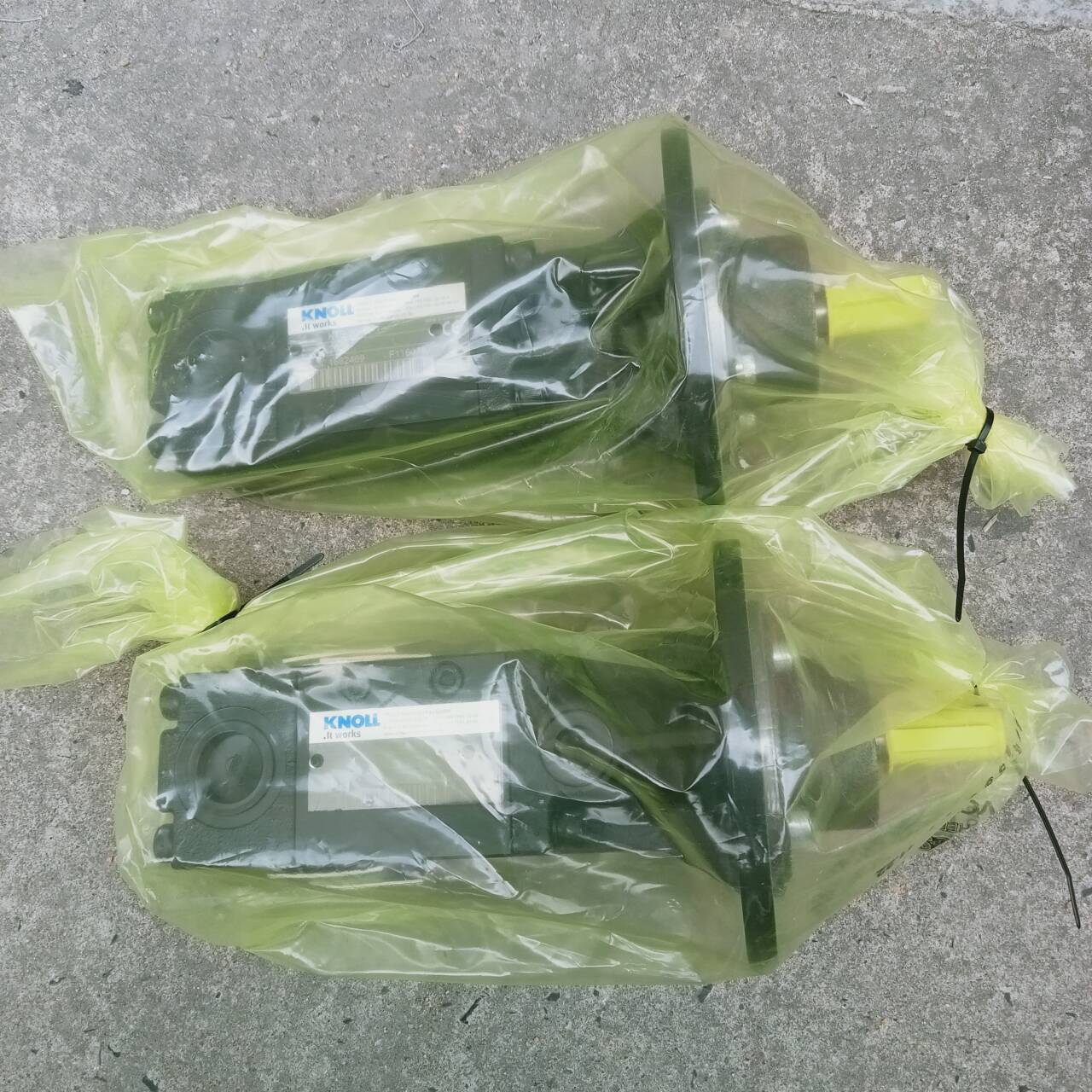 THOMSON配件：89019002，全新原装汤姆森THOMSON传感器6715450307