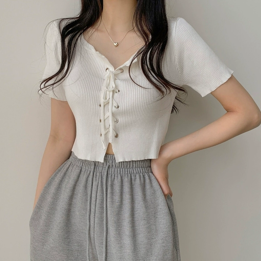 2025 новый летний стиль нишевый дизайн ретро футболка с короткими рукавами и шнуровкой вязаный топ