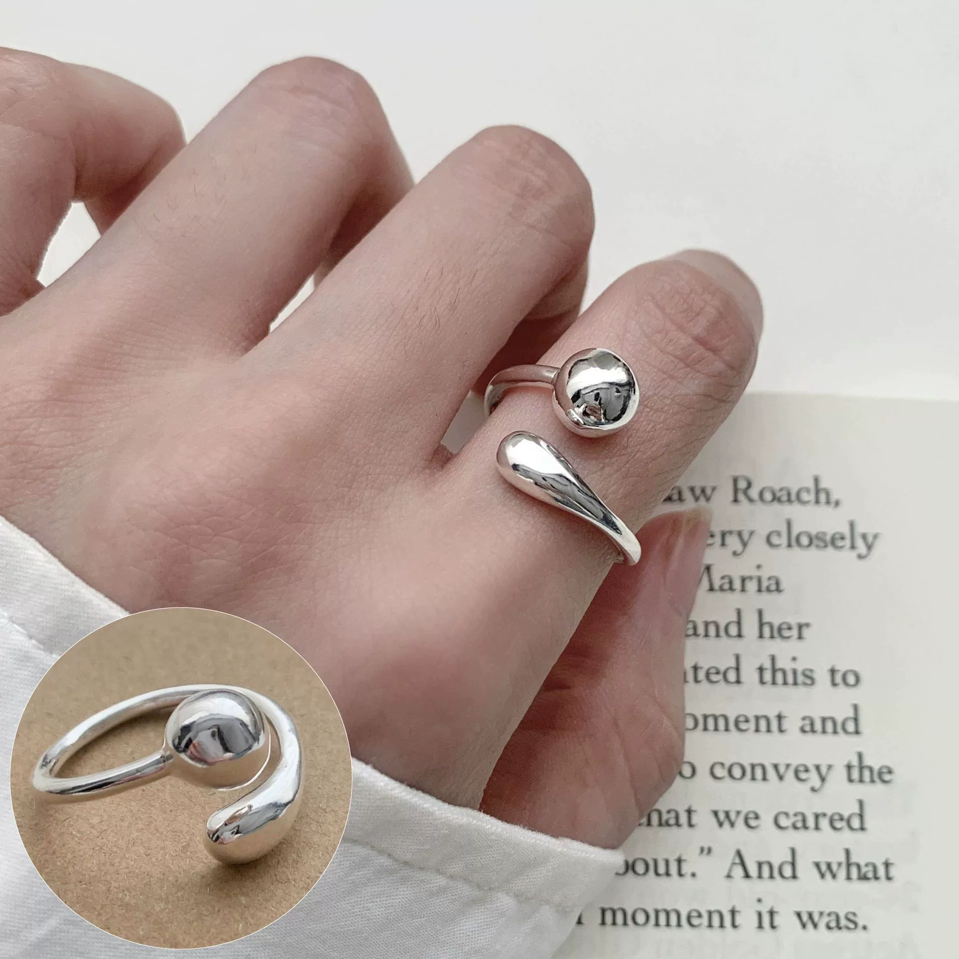 retro fashionable geometric ring hip-hop style, silver 925 sample, on index finger