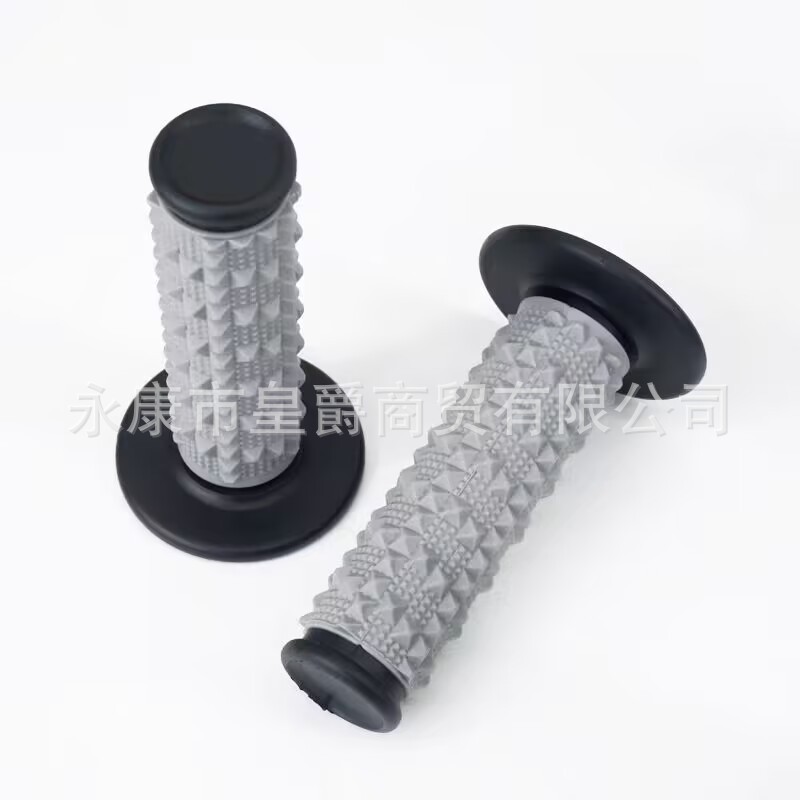 Off-Road Motorcycle Modification Parts Handlebar Grips Large Particle Anti-Slip Handlebar Grips Bosuer M5 Cheetah Extreme Thief