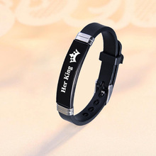 �羳�����������֭hKer King His Queen�ʹڲ��P����C