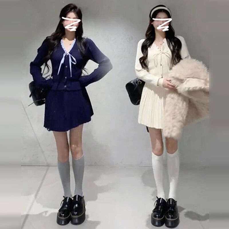 College-style autumn and winter knit set, Korean-style cardigan, 2026 youthful luxury age-reducing new top two-piece set with skirt College-style autumn and winter knit set, Korean-style cardigan, 2026 youthful luxury age-reducing new top two-piece set with skirt