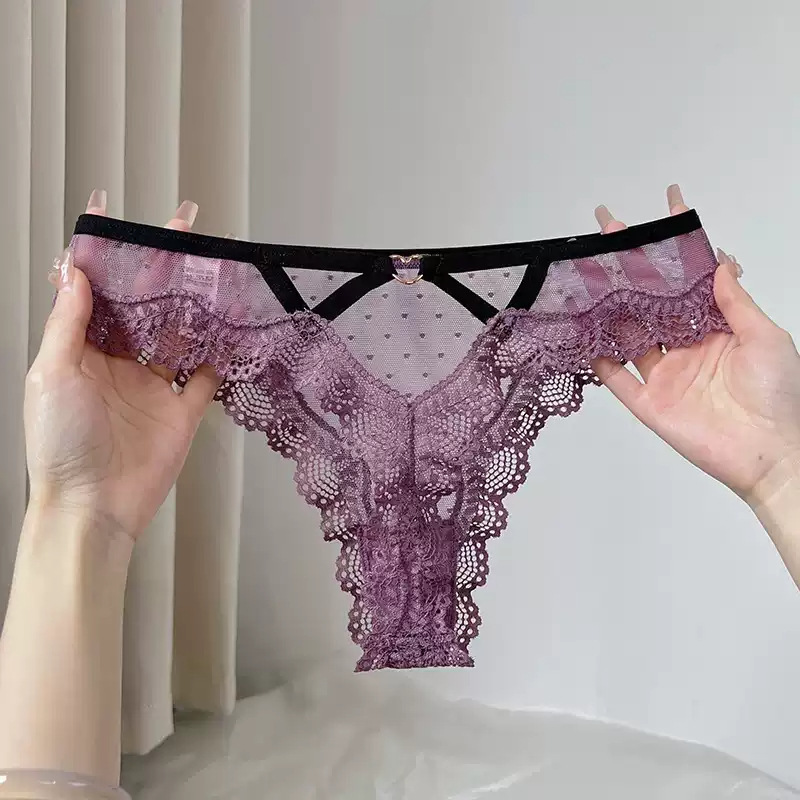 European and American Style Sexy Lace Mesh Polka Dot Thong Women's Transparent Cut Out Seamless Low-Waist Cotton Crotch Triangle T-Pants for Women