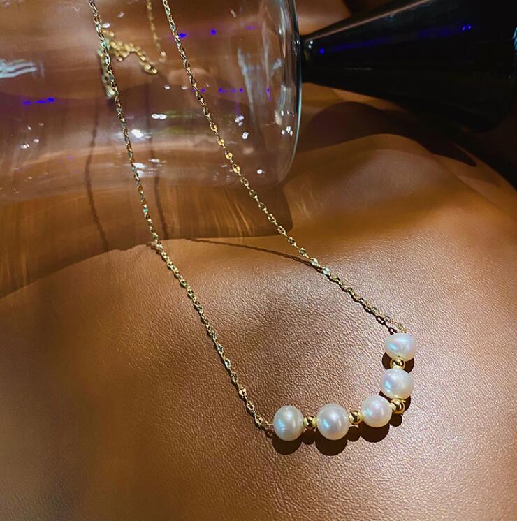 Simple Pearl Necklace Female Necklace Female Simple Wild Fashion Lips Clavicle Chain Wholesale display picture 5