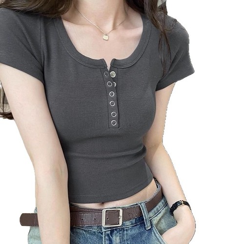Short-sleeved women's sweet cool spicy girl design sense 2025 summer new slimming slimming versatile top U-neck short-sleeved t-shirt women 