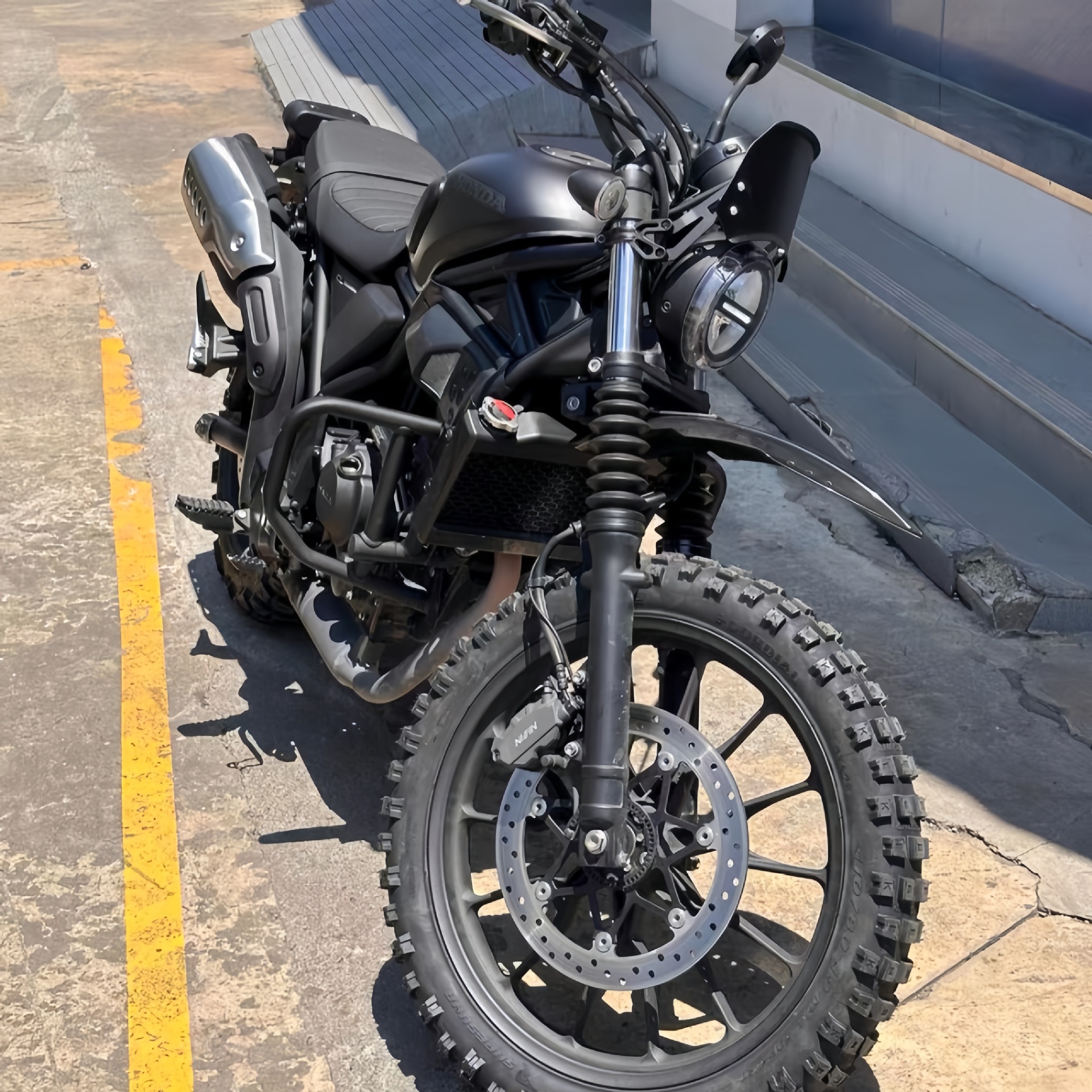 Suitable for Honda Cl300 Cl500 Cm300 Cm500 Hood Deflector Aluminum Alloy Small Windshield Front Windshield