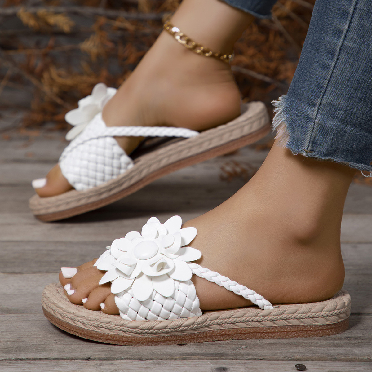 Women's Casual Vacation Solid Color Round Toe Beach Sandals display picture 32