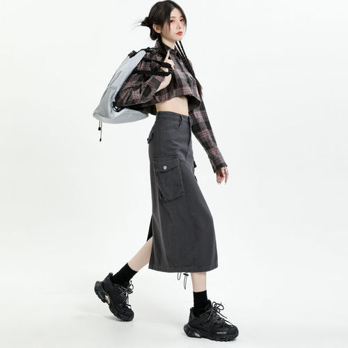 Open-back design drawstring work dress women 2025 gray versatile denim skirt niche high-waisted midi dress