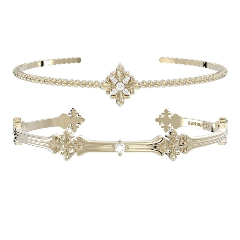 Sanhong Jewelry's Iris Flower Bracelet in Titanium Gold, Simple and Elegant, Maillard French Retro Light Luxury Bracelet Sanhong Jewelry's Iris Flower Bracelet in Titanium Gold, Simple and Elegant, Maillard French Retro Light Luxury Bracelet
