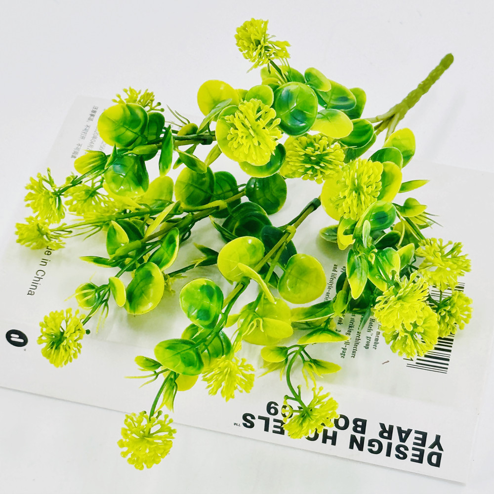 Diente de león amarillo de 6 puntas