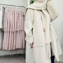 10羊驼围巾两件套双面羊绒中长款大衣韩版阔版牛角扣外套女