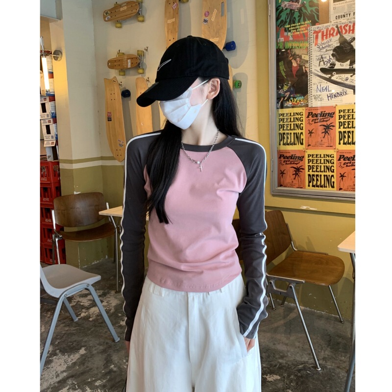 美式复古创意独特修身显瘦插肩圆领拼色短款长袖女秋季减龄洋气潮|undefined
