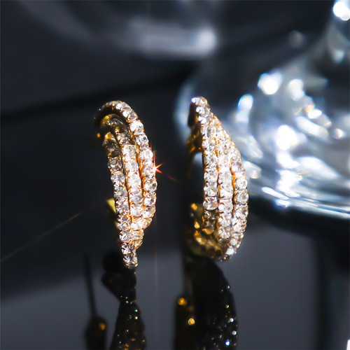 DINGKA Fashion C-Shaped Diamond Stud Earrings for Women, Sparkling Diamond-Hole Small Earrings, Elegant Trendy Ear Accessories
