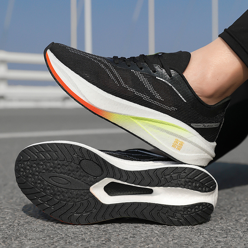 Pareja de zapatos de malla transpirables zapatos especiales de entrenamiento deportivo de carbono zapatos de correr de base suave zapatos de verano deportivos casuales para hombres