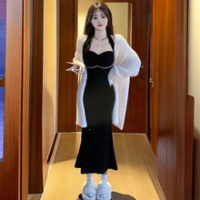 秋冬纯欲两件套性感辣妹挂脖显瘦包臀连衣裙慵懒休闲软糯毛衣开衫
