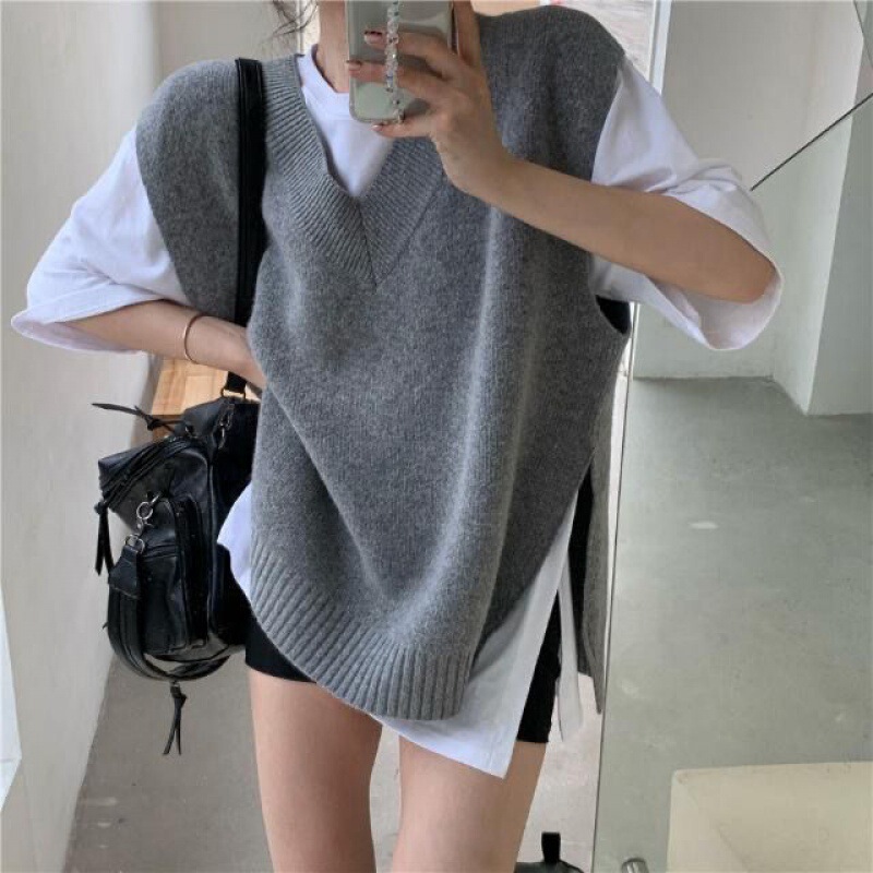 European Spring and Autumn New plus size Split Vest V-neck Solid Color Knit Vest Women's Loose Outer Wear Stacked Top