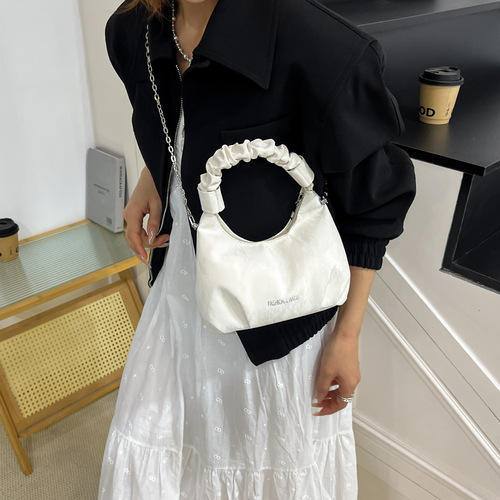Korean Bow Chain Crossbody Bag 2025 Trendy Women's Crossbody Bag Handbag Fashion Pleated Underarm Bag