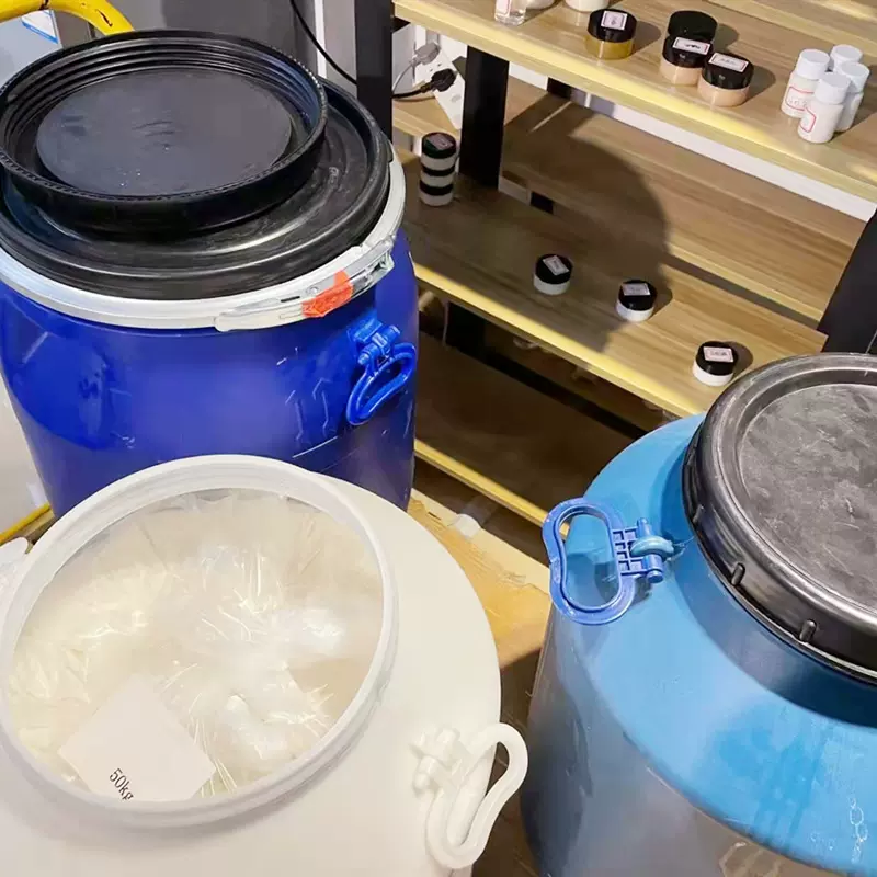 大桶面霜半成品化妆品外贸跨境公司补水膏体内料oem加工欧标生产