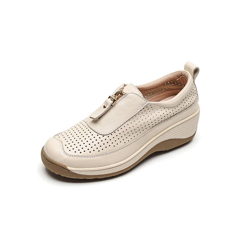 Giày da trắng đục lỗ đế xuồng platform cho nữ — Màu trắng be