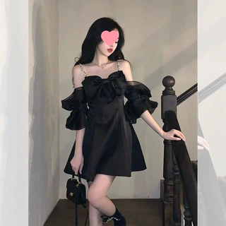 法式一字肩黑色蝴蝶结吊带连衣裙女夏感小众设计小个子小黑裙