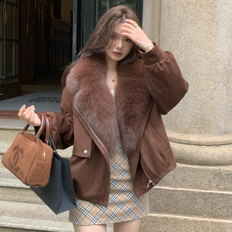 2026 Haining New Model Women's Short Suede Jacket with Fox Fur Collar and Goose Down Lining