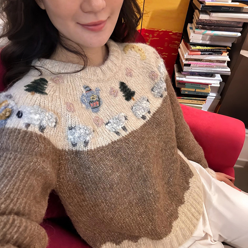 French-Style Niche 2026 Early Spring Handmade Playful Sheep Floral Crochet Fair Isle Round-Neck Color-Block Sweater 26022 French-Style Niche 2026 Early Spring Handmade Playful Sheep Floral Crochet Fair Isle Round-Neck Color-Block Sweater 26022