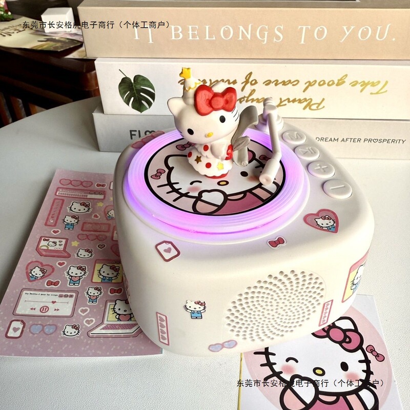 Hello Kitty Retro Bluetooth Speaker, High-End Small Speaker, Practical and Creative Birthday Gift for Girls to Give to Their Girlfriends