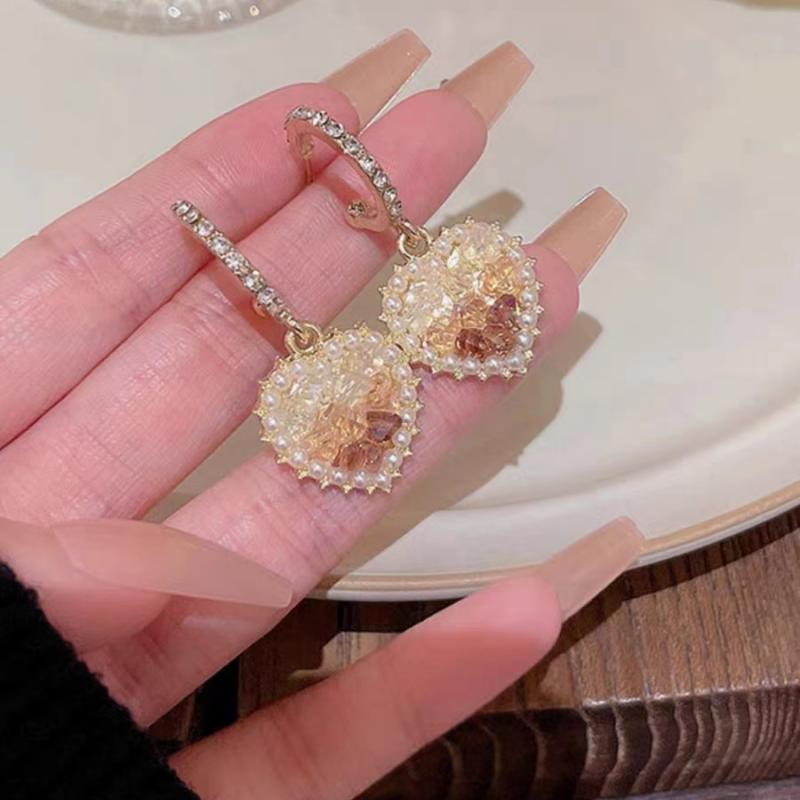 16g Weight Pearl, Zircon Inlay Material Drop Earrings Classification 1 Pair Quantity 1 Pair Simple Style Heart Shape Inlay Alloy Pearl Zircon Drop Earrings