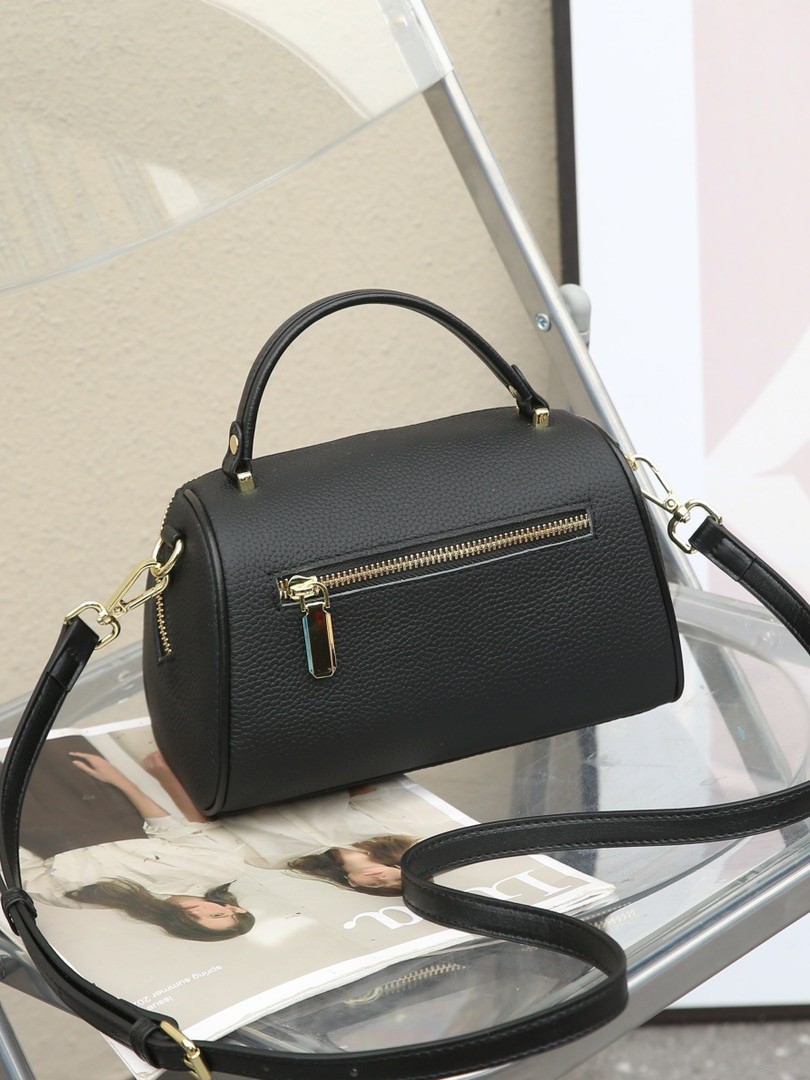 国境を越えた新作、多用途なTOGO一層牛革ボストンバッグ、欧米風クロスボディ、ハンドバッグ、トレンドのショルダーピローバッグ