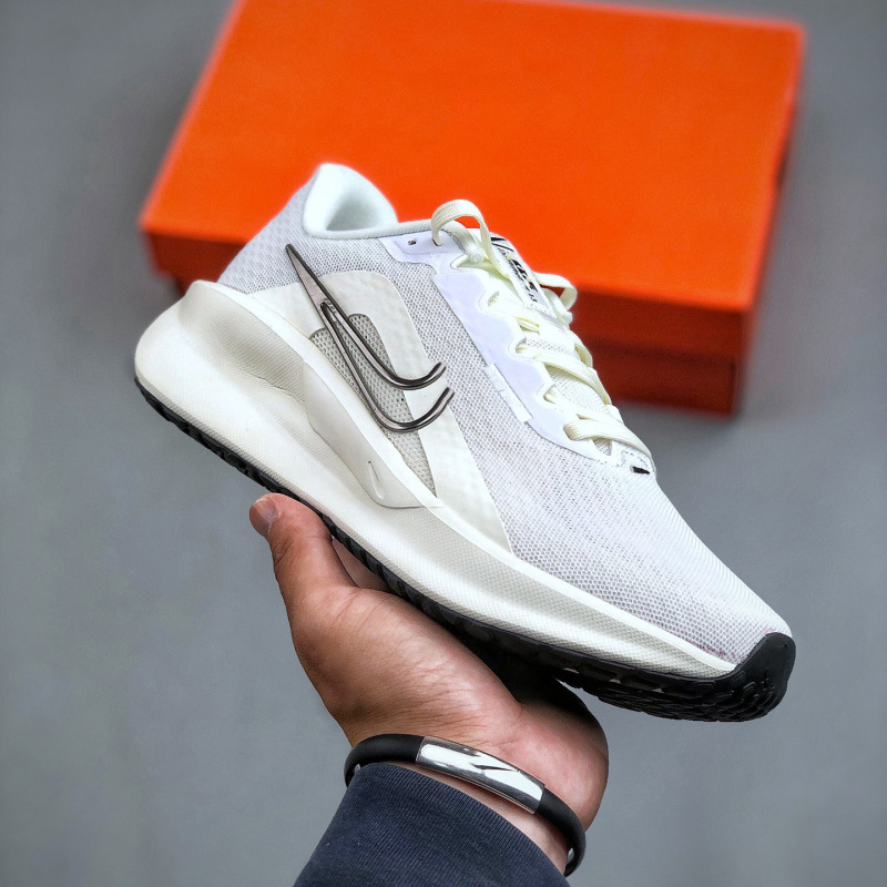 Putian zapatos nuevos Moonshifter Downshifter 13 amortiguación de malla ligera y transpirable zapatos casuales para hombres y mujeres