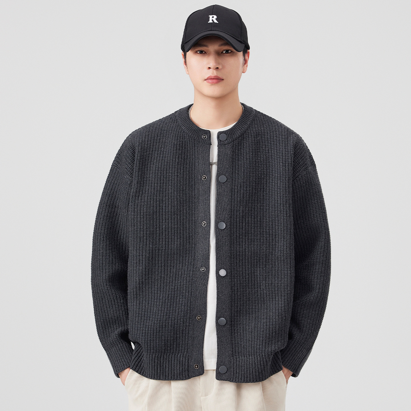 2025 Quality Stand Collar Pure Color Button Knitwear Men's Autumn and Winter New Youth Japanese Style Loose Knitwear Couple