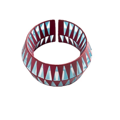 Physical Factory, Industrial molds