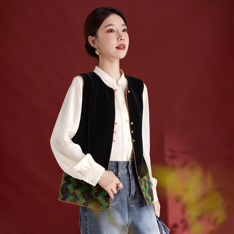 Silk Velvet Vest Retro New Chinoiserie Original Design Stitching Contrasting Color Versatile Fragrant Cloud Yarn Vest for Women 1737