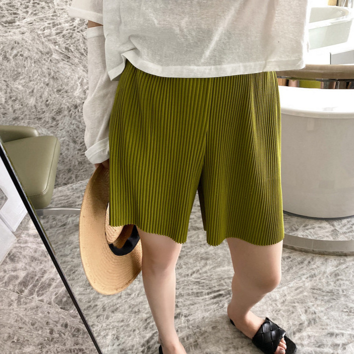 2026 Summer Loose Slimming Pleated Ribbed Pocket Casual Shorts for Women 2026 Summer Loose Slimming Pleated Ribbed Pocket Casual Shorts for Women