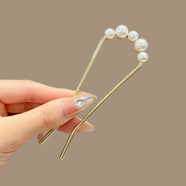 Golden Chinese hairpin pearl