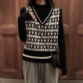 学院风针织马甲女春秋2024新款韩版宽松v领毛衣背心马夹上衣外穿