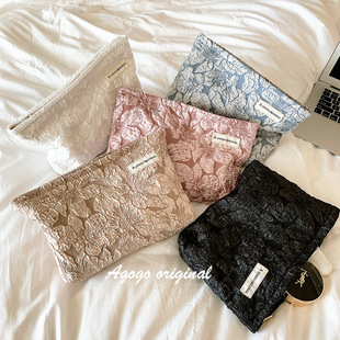 insС�����y�����w���������ռ{��Ů����������o�wƷ������朰�