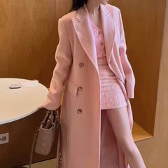 ピンクの高級感の両面のカシミヤのコートの女性の肩のスーツの襟の中の長いタイプの気質のファッションの人のウールのラシャのコート