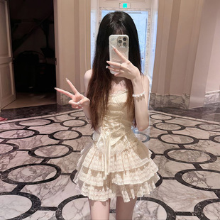 社會女套裝快手網紅辣妹性感拼接蕾絲不規則吊帶背心+蓬蓬蛋糕裙